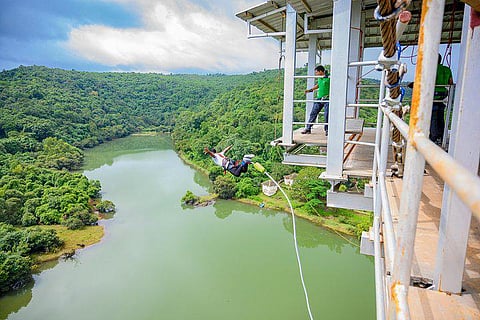 Jumping Heights in Goa is here to give you an electrifying bungee jumping experience
