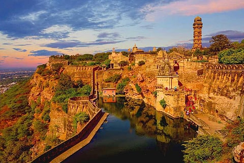 A citadel of Rajput history, find your way to Chittorgarh from Jaipur to travel back in time!