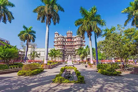 Eyeing Swachh Survekshan award for the 5th time, Indore amps-up its beautification drive