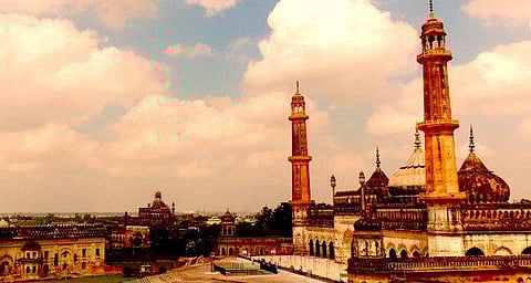 5 dishes from around Lucknow's Akbari Gate which are synonymous to the city's culinary scene