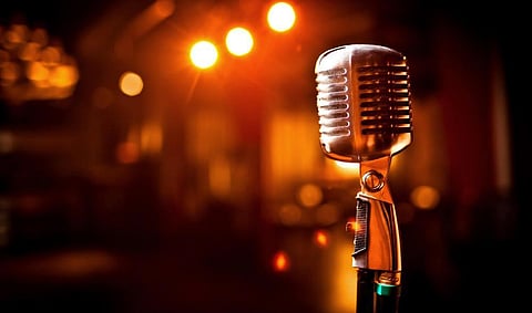 Lucknow's first Mic Out Loud by Knocksense is taking place today; Book your seat NOW!