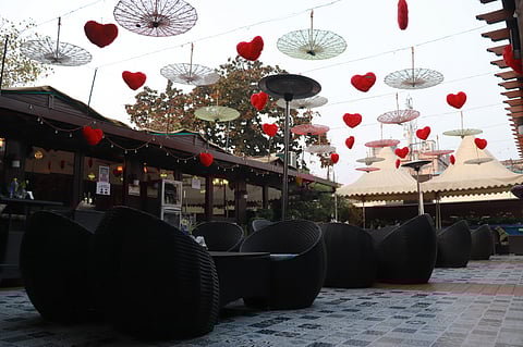 This Valentine's weekend, head to Lucknow's Royal Sky with bae to celebrate your love for food!