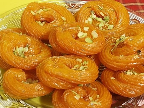 These 'healthy' Paneer Jalebis HERE in Kanpur will pamper your sweet tooth & keep calories in check!