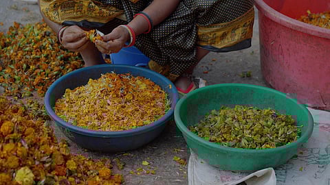 Floral waste from temples of Lucknow & other UP districts to be recycled into herbal gulal