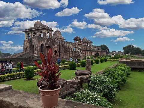 Away from buzzing crowds of Indore, this weekend experience the history of Jahaz Mahal!