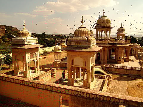 Complete your Jaipur expedition with a visit to the regal Gaitor Ki Chhatriyan!