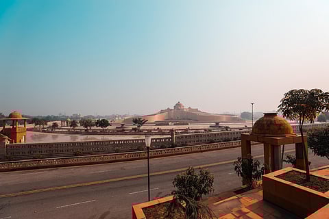 From dates to workout regimes, Lucknow's Marine Drive is part & parcel of our routines!