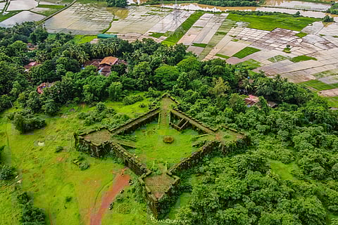 When at Goa's Corjeum Fort, soak in the serenity while delving into Ursula's legend!