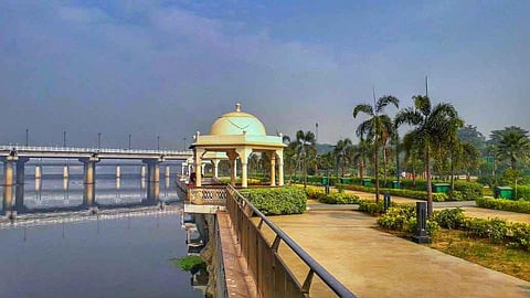 THESE 11 parks in Lucknow provide for quick breaks & solace amid the city's din!