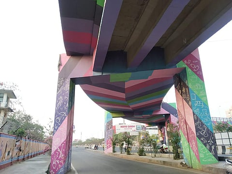 Ornamenting the city with pictorial narratives, murals in Lucknow act as collective thought spaces