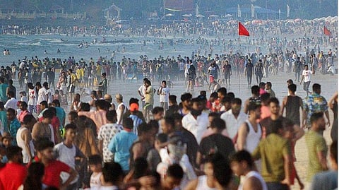 Follow COVID protocols or face action; a penalty of ₹200 on people not wearing a mask in Goa