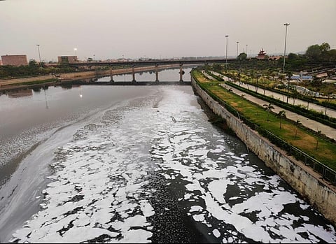 Thick layer of froth in River Gomti raises concerns about Lucknow's lifeline!