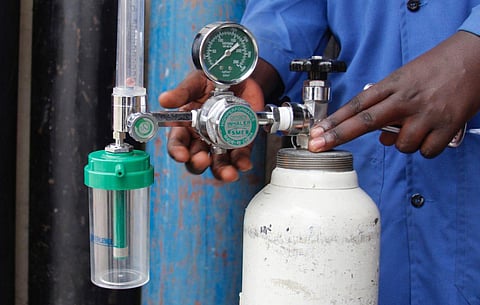 O2 concentrators can now be claimed for free by state officials in Lucknow & other UP districts