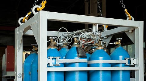 Oxygen generators to be set up across Lucknow & all UP districts in a bid to supplement 02 stocks!