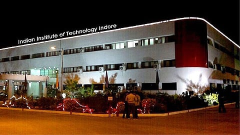IIT Indore receives 2 patents for pioneering inventions in the fields of medicine & technology