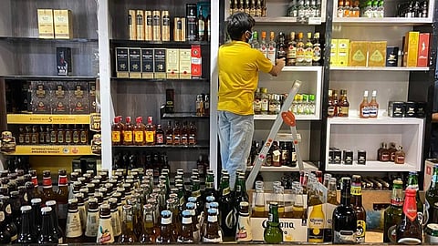 Arms & liquor licenses to be reviewed by officials across Kanpur, Lucknow & other UP districts