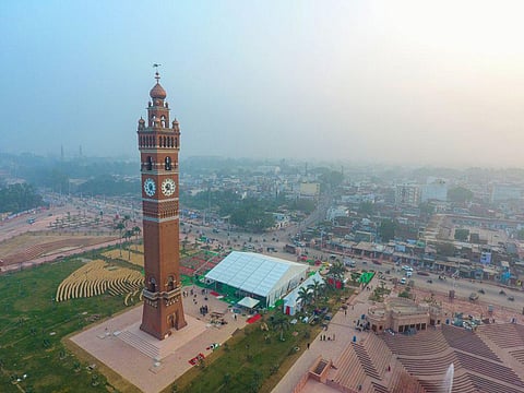 LDA plans to erect a safety fence at Lucknow's Ghanta Ghar to block unwanted encroachment