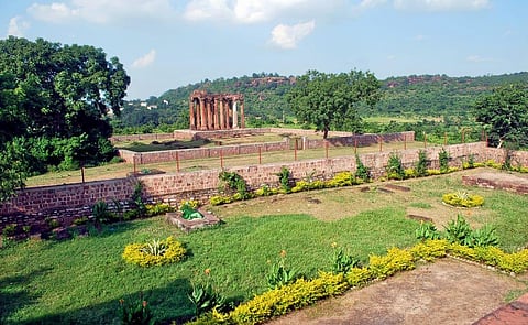 About 4 hours from Indore, greet the beauty of nature & wildlife at the Narsinghgarh Sanctuary