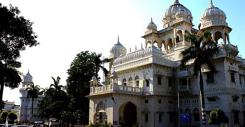 Lucknow's KGMU to soon introduce cashless transactions!