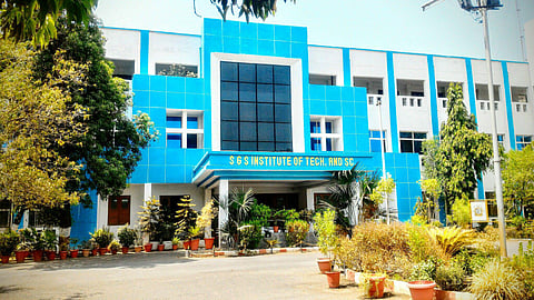 800-metre stretch at Indore's SGSITS declared as 'no vehicle zone' to save squirrels