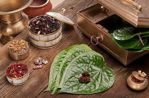 Furthering the love affair between Lucknowites & betel leaf are THESE 5 paan places