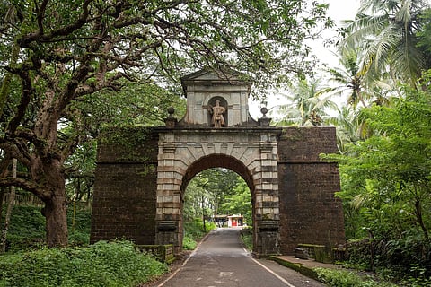 A symbol of the bygone Portuguese era, this stately gateway is a portal to Goa's colonial past!