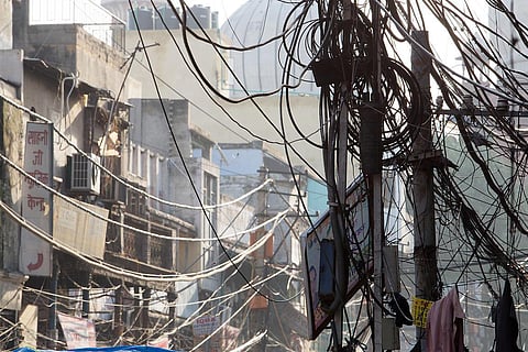Underground power cables to be installed at Lucknow's Nadan Mahal Road