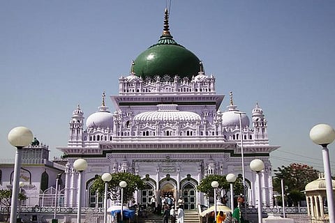 THIS white-marbled sanctum is a paradigm of Ganga-Jamuni tehzeeb in Lucknow!