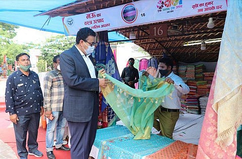 Lucknow's Chikankari products are weaving in an average sale of 40k per day at ODOP expo