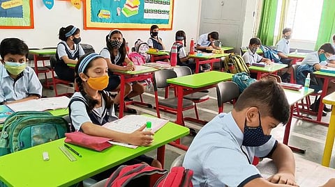 Offline classes resume for students of 1-5 in all MP districts except Indore