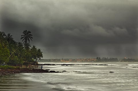 IMD warns against active thunderstorms in Goa on October 7 & 8