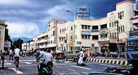 This festive season, level up your street shopping game in Lucknow with the ultimate Ganjing guide!