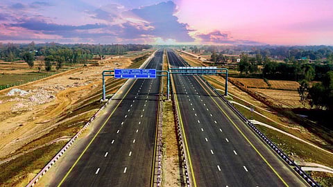 Linking Lucknow & Ghazipur, Purvanchal expressway opens for the public today!