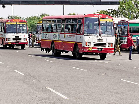 Citizens in Lucknow will soon be able to book online bus tickets via UPSRTC's new mobile app!