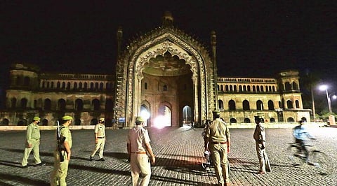 Night Curfew imposed in Lucknow & other UP districts from 11 PM to 5 AM
