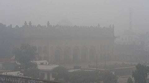 Severe cold & dense fog in store for Lucknow & other UP districts for next 3 days, predicts IMD