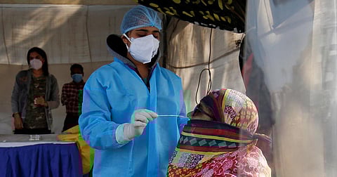 2,716 fresh COVID cases & 1,420 recoveries reported in Lucknow on Monday