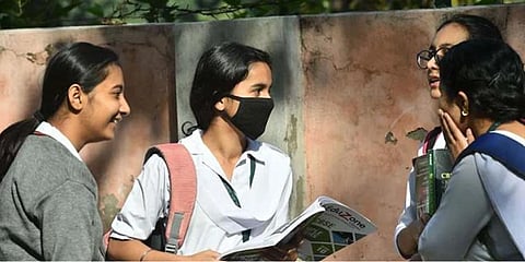 इंदौर में स्टेट बोर्ड परीक्षाओं में नकल रोकने के लिए बनाए गए 11 फ्लाइंग स्क्वाड