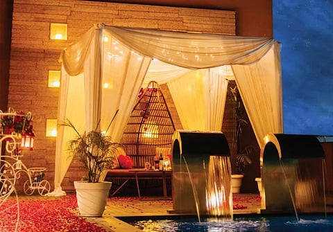 This Valentines, indulge in UNLIMITED food, drinks & romance at Novotel Hotel in Lucknow!