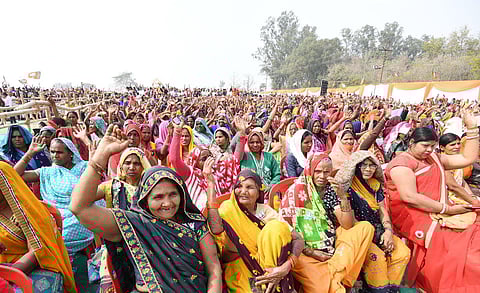 UP Election Phase 5 - यूपी के 12 जिलों में 27 फरवरी को होगा मतदान, पांचवे चरण के 27 फीसदी उम्मीदवारों पर है आपराधिक मुकदमे