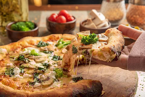 A slice of Naples at Pizza Tavola in Lucknow will surely have you go mama-mia!