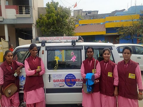 इंदौर में महिलाओं ने शुरू किया गैराज आन व्हील्स, लोगों को एक कॉल पर घर बैठे मिलेगी टू-व्हीलर सर्विस की सुविधा
