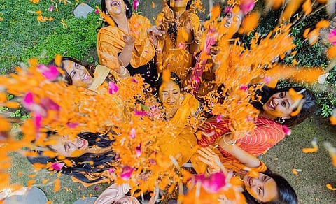 'Pholon Ki Holi' at Aryavart Insitute paints Lucknow in the shades of fragrant flower festivities