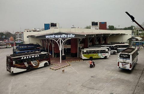 इंदौर सरवटे बस स्टैंड से बसों का संचालन आज से शुरू, उज्जैन, महेश्वर समेत अन्य शहरों के लिए मिलेगी बस सेवा