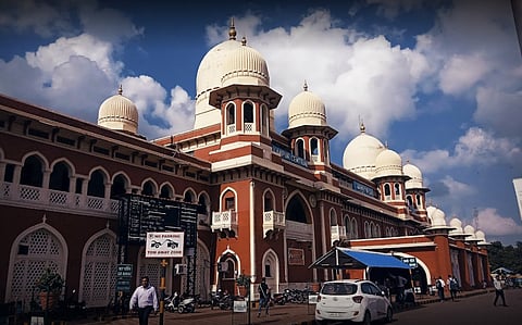 कानपुर सेंट्रल स्टेशन पर 25 मार्च से बेतरतीब तरीके से वाहन खड़ा करने पर कटेगा चालान