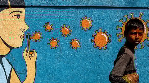 उत्तर प्रदेश में कोविड-19 से संबंधित सभी पाबंदियां खत्म, अब मास्क लगाना भी जरूरी नहीं