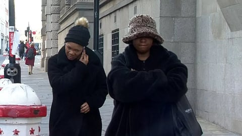 Image caption,
From left: Defendants Beatrice Ekweremadu and Sonia Ekweremadu outside the Old Bailey at the start of the trial