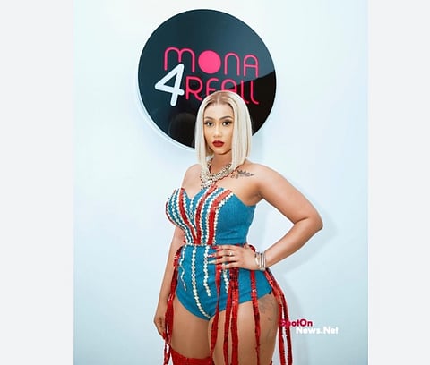 Mona 4 Real