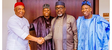 Uzodimma and Okorocha exchanging Pleasantries after their reconciliation