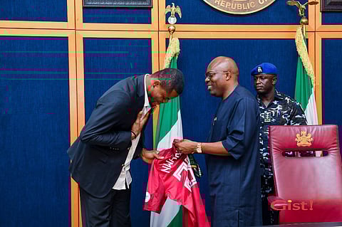 Stanley Nwabali with Governor Siminalayi Fubara of Rivers State